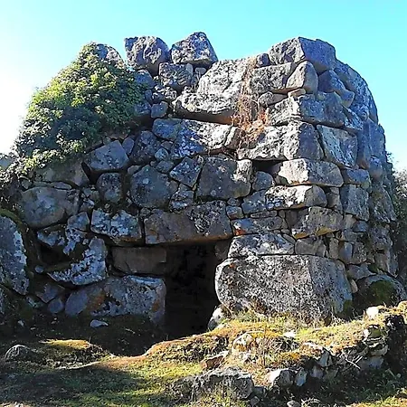 Bed & Breakfast I Menhir 3*