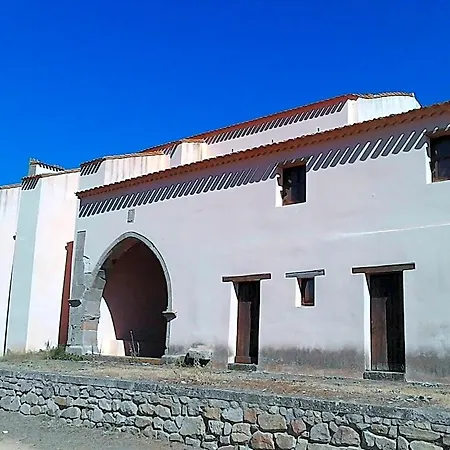 Bed & Breakfast I Menhir 3*