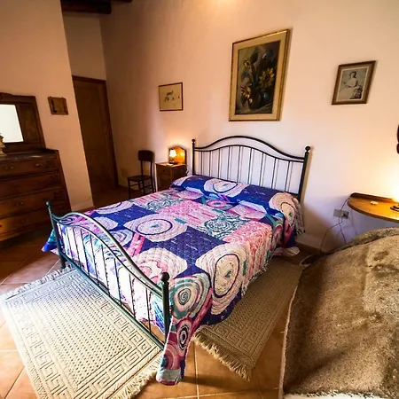 Bed & Breakfast I Menhir